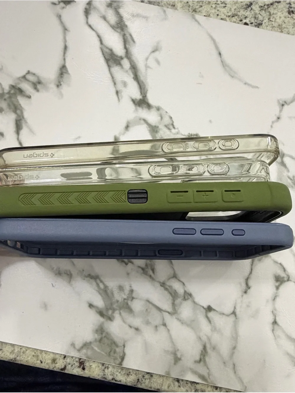 iPhone 15 Pro Max Cases & Privacy Screen Protectors Bundle